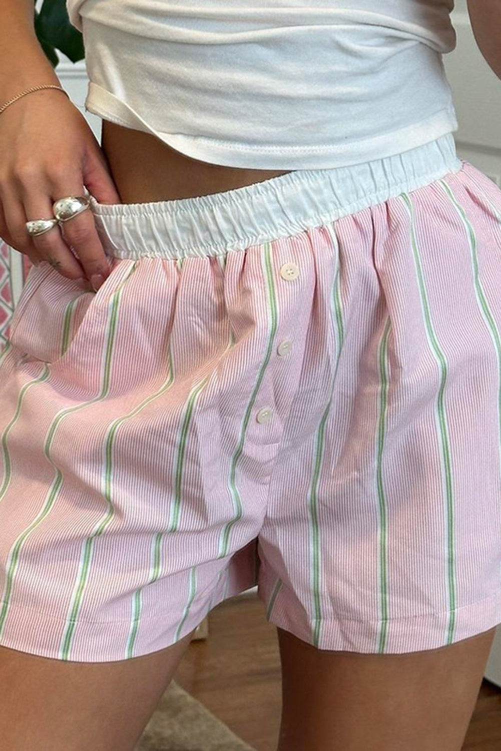 Trendy Stylish Pink Stripe Clashing Button Loose Pocket Shorts