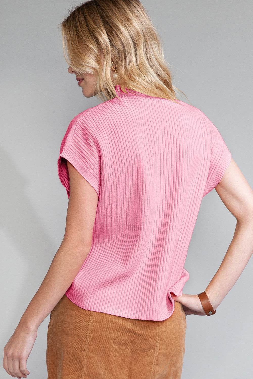 Women's Black Patch Pocket Ribbed Knit Short Sleeve Sweater