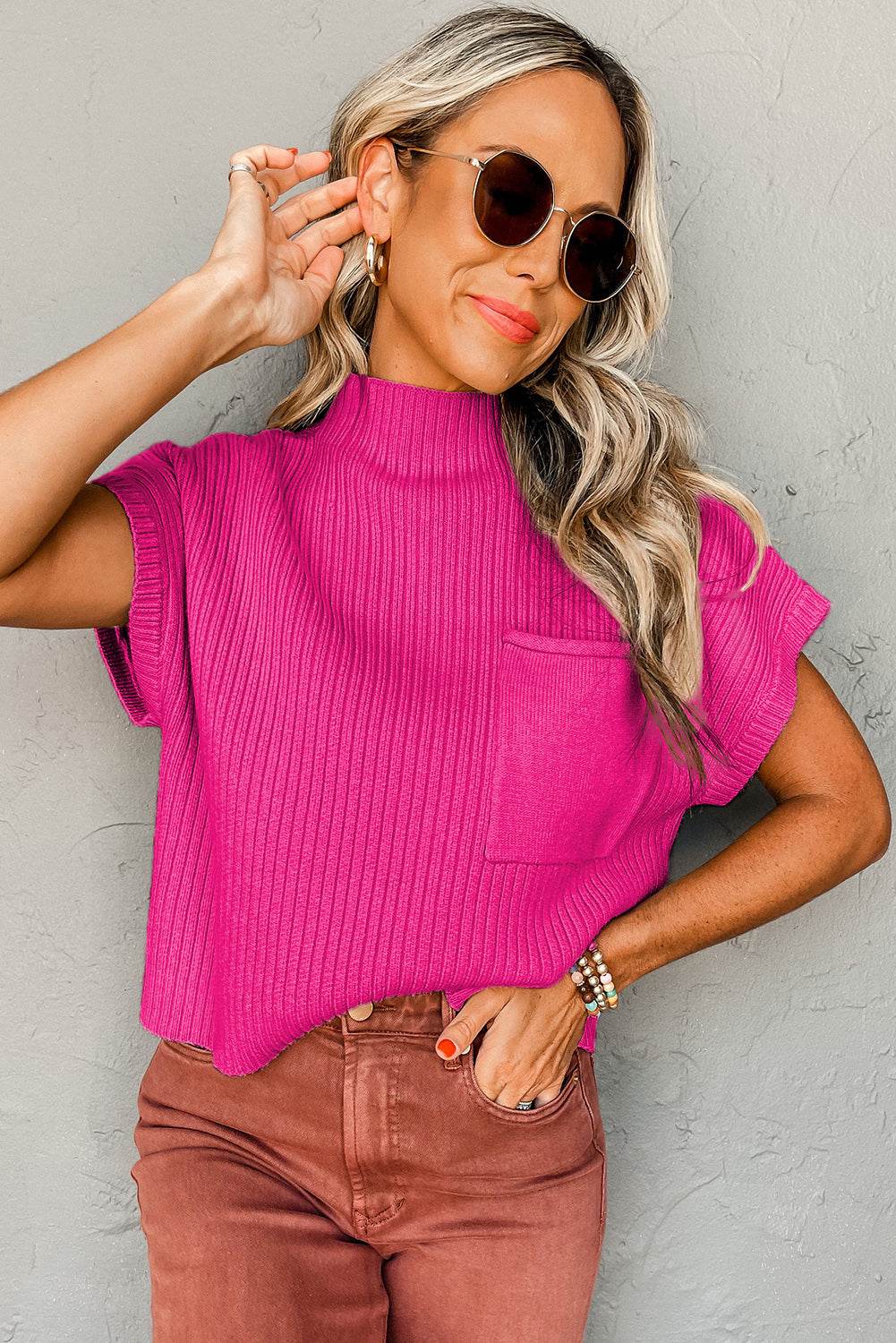 Women's Black Patch Pocket Ribbed Knit Short Sleeve Sweater